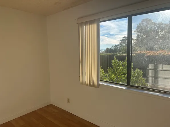 835 Weldon Rd Room 1, Santa Barbara, CA 93109