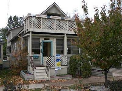 2nd image of 706 Lions Park Dr