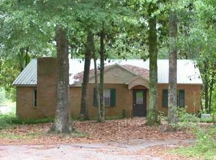 144 Cowan Dr, Geneva, AL 36340