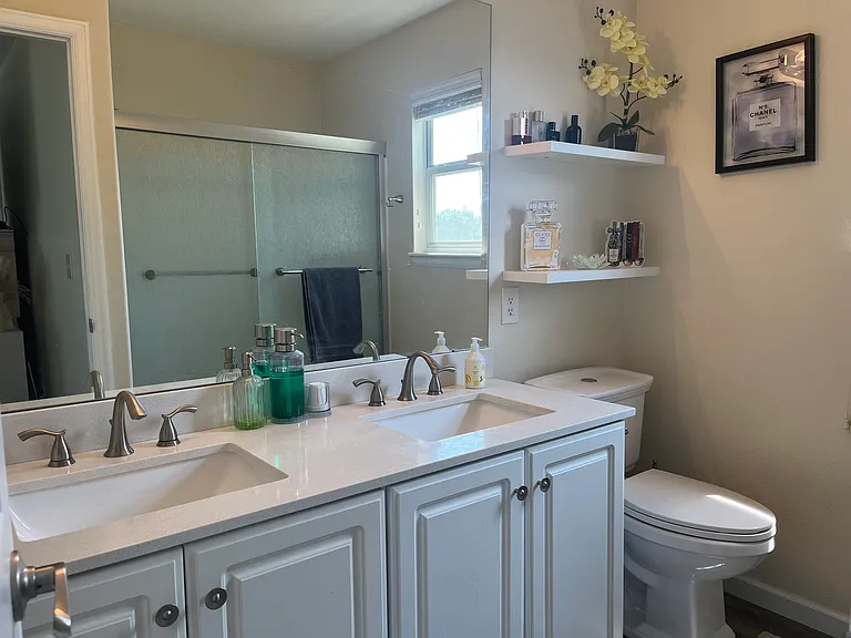 Tasteful owner's suite bathroom