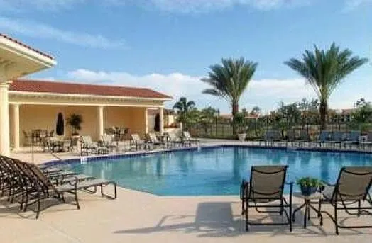 1440 Lake Crystal Dr #B — Photo 3