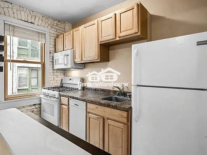 2218 Nicollet Ave #23 — Photo 5