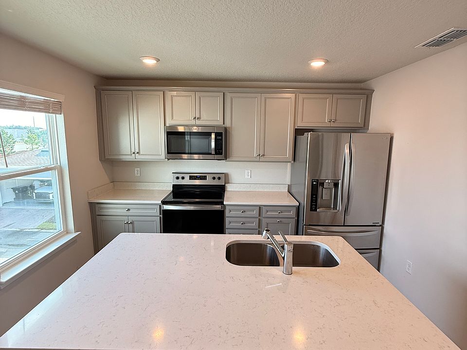 1st image of 14013 Kauai Dr