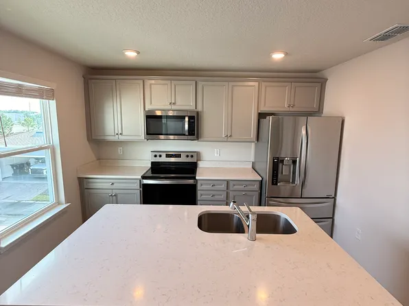 14013 Kauai Dr, Orlando, FL 32827