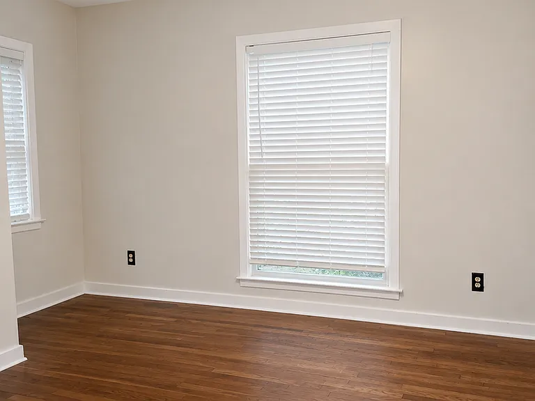 1421 Winchester St — Photo 10