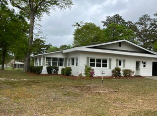 854 Clearwater Rd, Sharpsburg, GA 30277