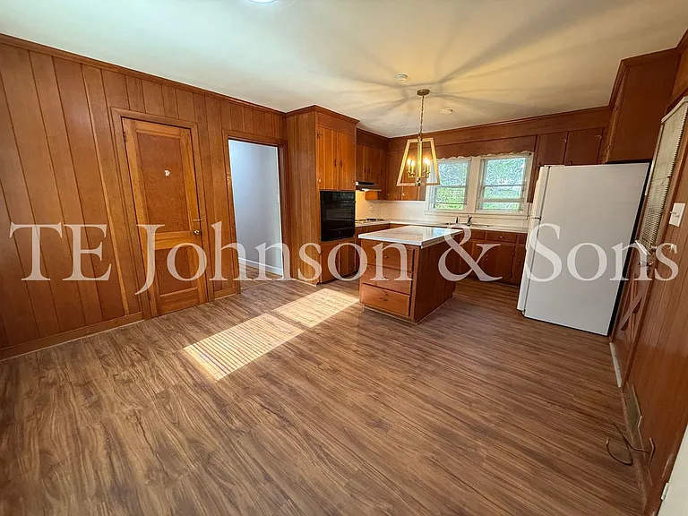 5535 Robinhood Rd — Photo 26