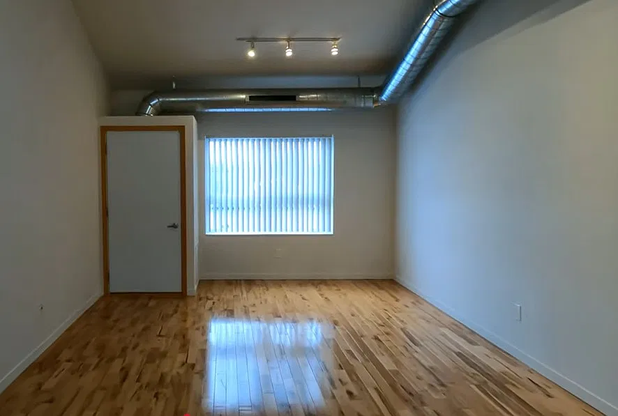2 bed, 1189 sqft, $1,995 — Photo 3