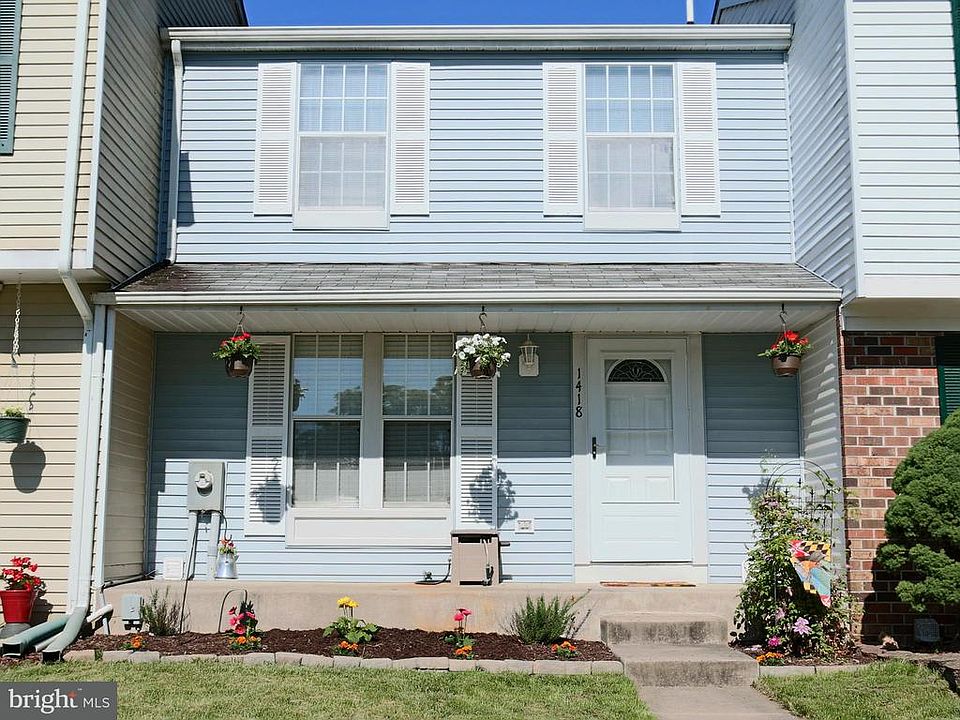 1st image of 1418 Amber Sq