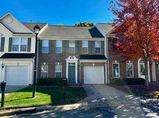 7946 Mariners Pointe Cir, Denver, NC 28037