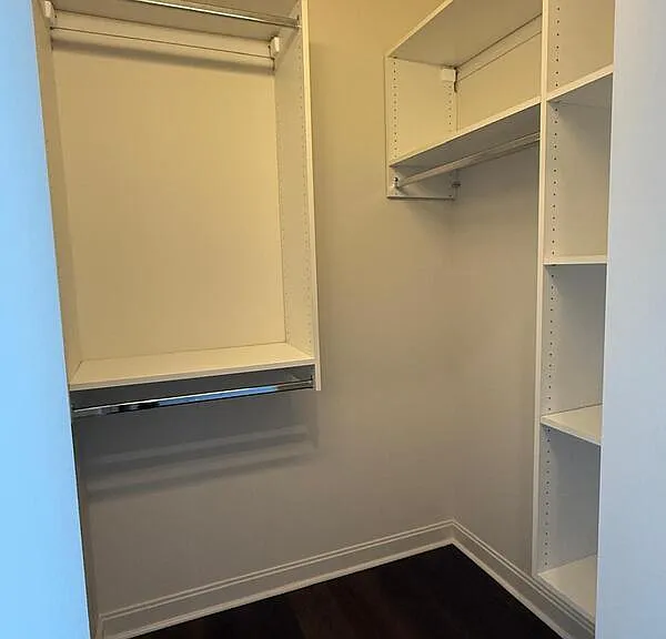 113 W Wacker Dr — Photo 5