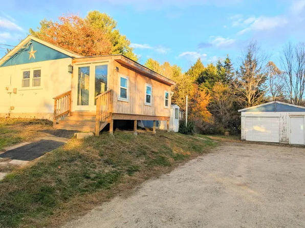 3 Ron Henry Lane, Freeport, ME 04032