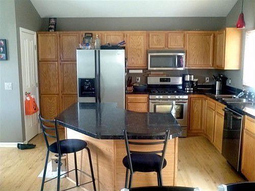 2nd image of 1674 Barnsley Ct SE