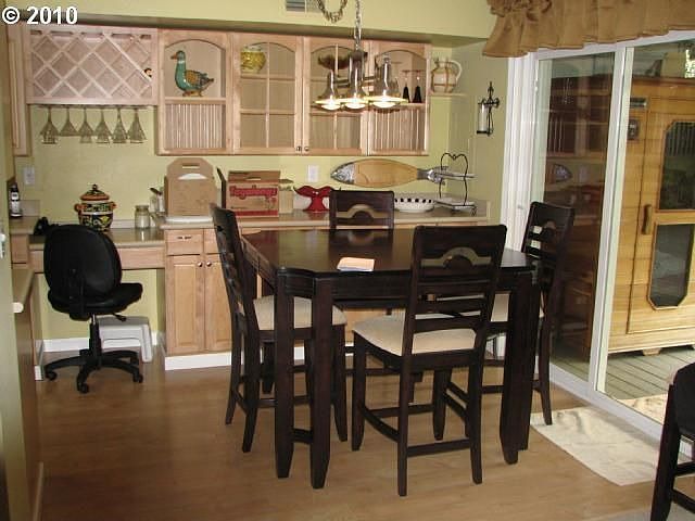 2nd image of 405 NE 85th St Unit 5-J