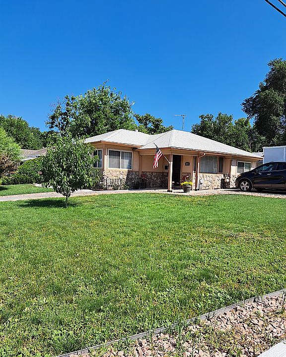 1st image of 2140 W Custer Pl