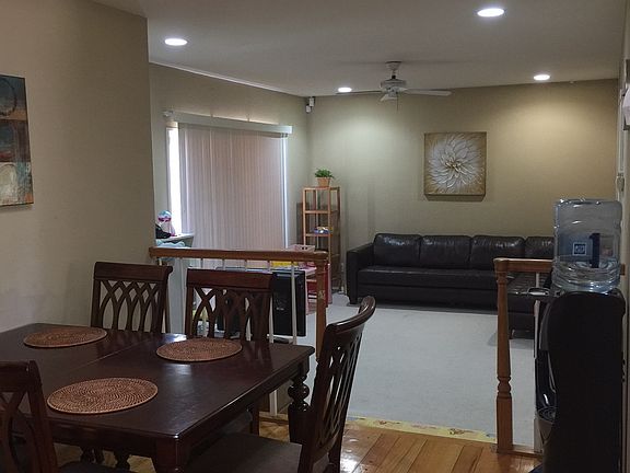 4th image of 1634 Meadowlark Ln