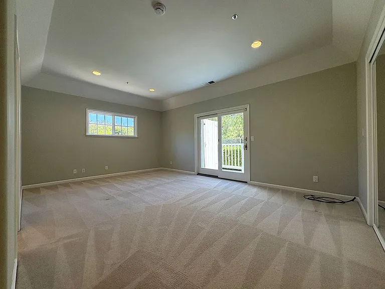618 17th Ave — Photo 17