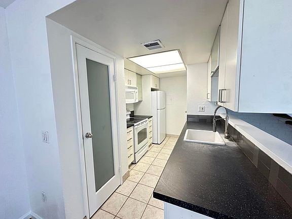 5th image of 72631 Thrush Rd APT 2