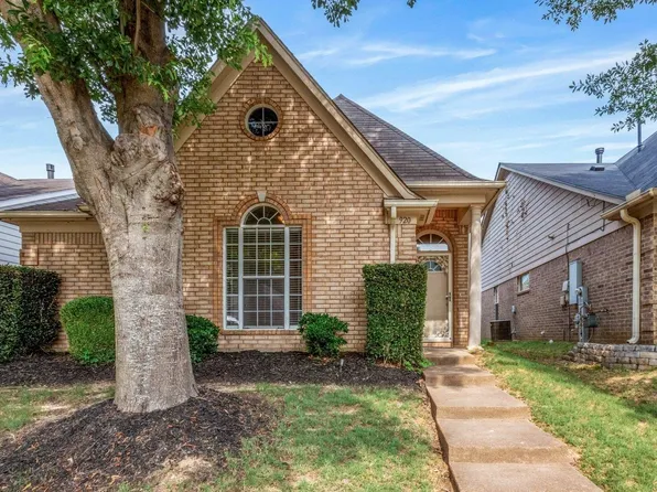 920 Spanish Trail Ln, Cordova, TN 38018