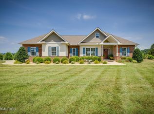 305 Saddle Ridge Ct, Greeneville, TN 37745