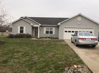 1530 Clear Creek Ln, Newton, NC 28658