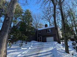 33 Woodpond Rd, West Hartford, CT 06107