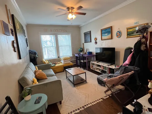 2147 N Fremont St, Chicago, IL 60614