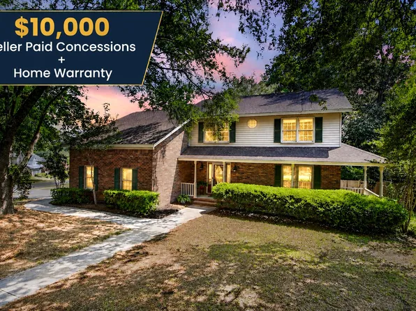 17 Plantation Cir, Summerville, SC 29485