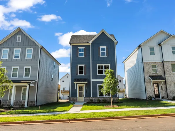 668 Devon Dr, Acworth, GA