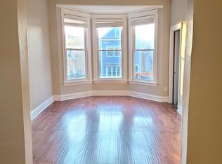3223 N Albany Ave #2, Chicago, IL 60618