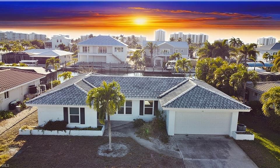 1st image of 22 Bayview BLVD