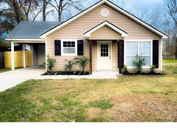 7364 Walker St, Sorrento, LA 70778