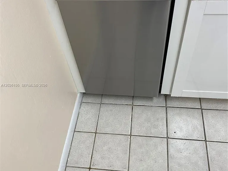 16750 NE 10th Ave #201 — Photo 4