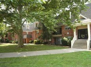 9 Greenway Sq, Dover, DE 19904