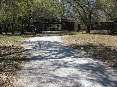 4th image of 3176 Great Oaks Blvd