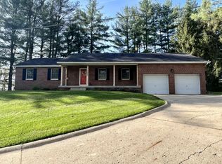 5526 Fullview Heights Rd, Athens, OH 45701