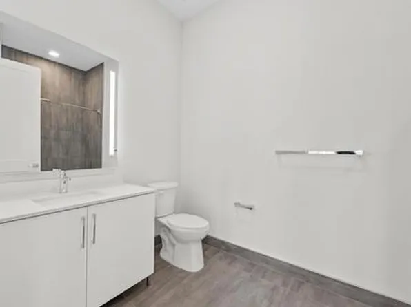 121 34th Street image 94 of 213