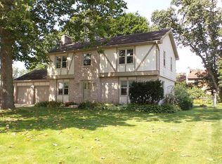 1815 Crabtree Ln, Elkhart, IN 46514