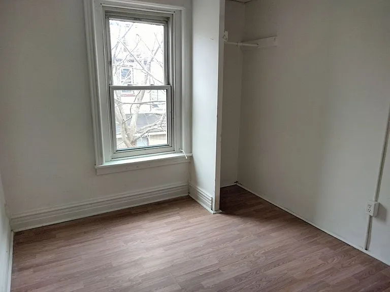 530 N Fountain St — Photo 11