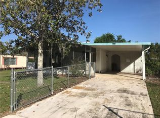 1410 County Dr, Tavares, FL 32778