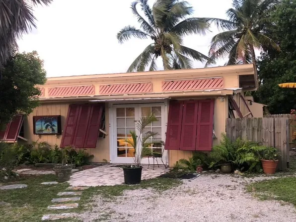 28178 Julia Ave, Little Torch Key, FL 33042