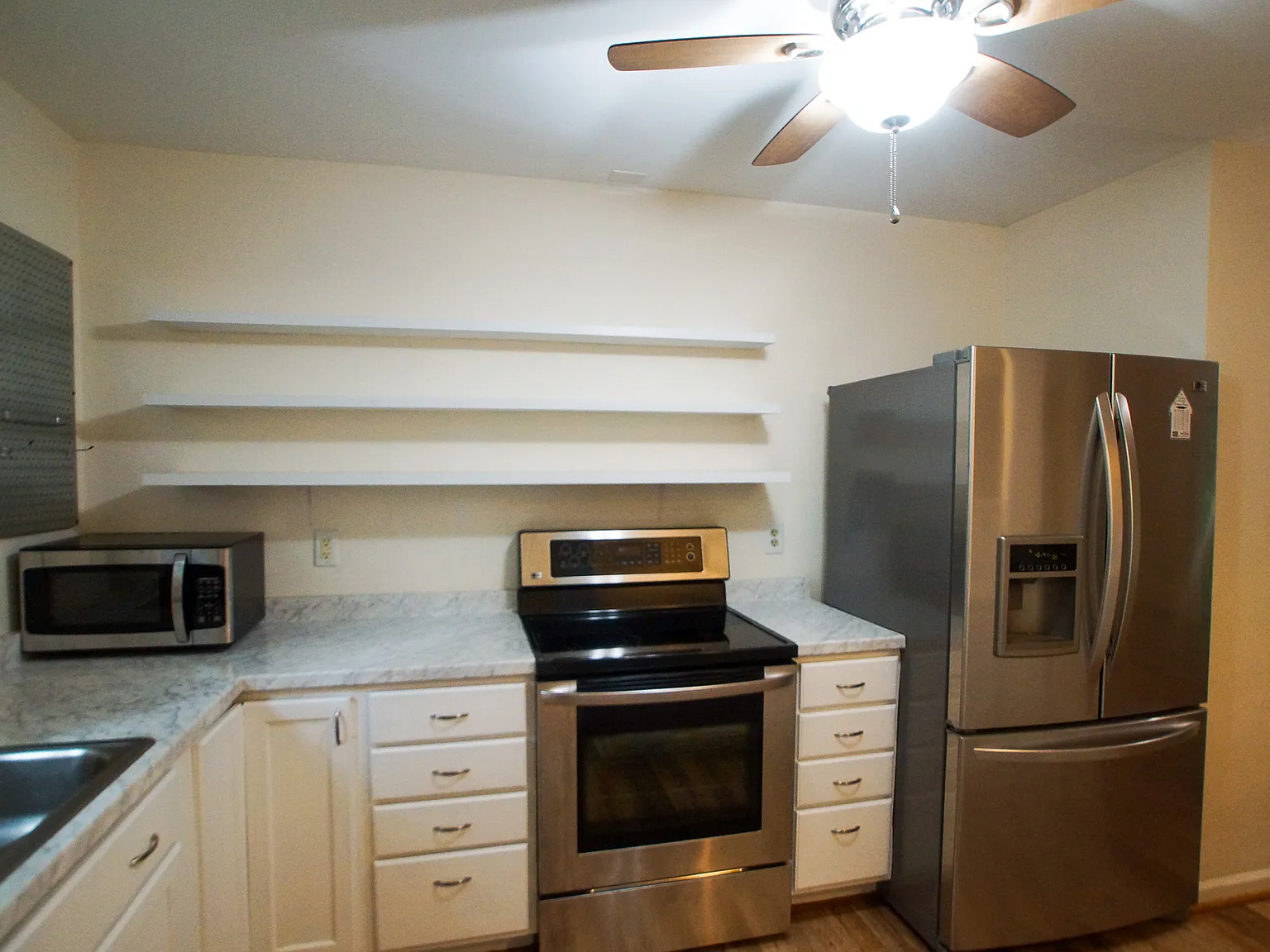 Weatherstone Drive 102 - SN - 1 — Photo 4