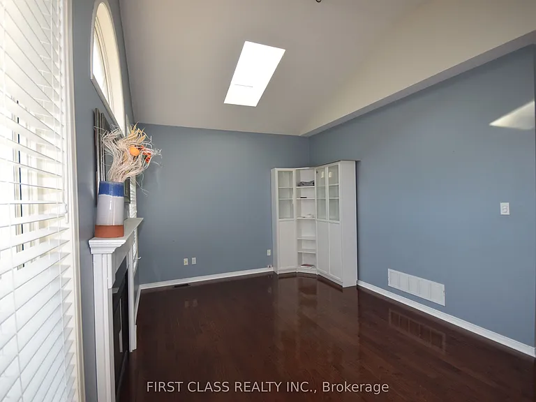 5168 Littlebend Dr — Photo 6