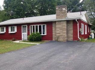24 Douglas Cir, Smithfield, RI 02828