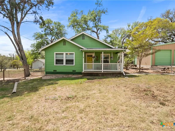 1035 Madeline St, New Braunfels, TX 78132
