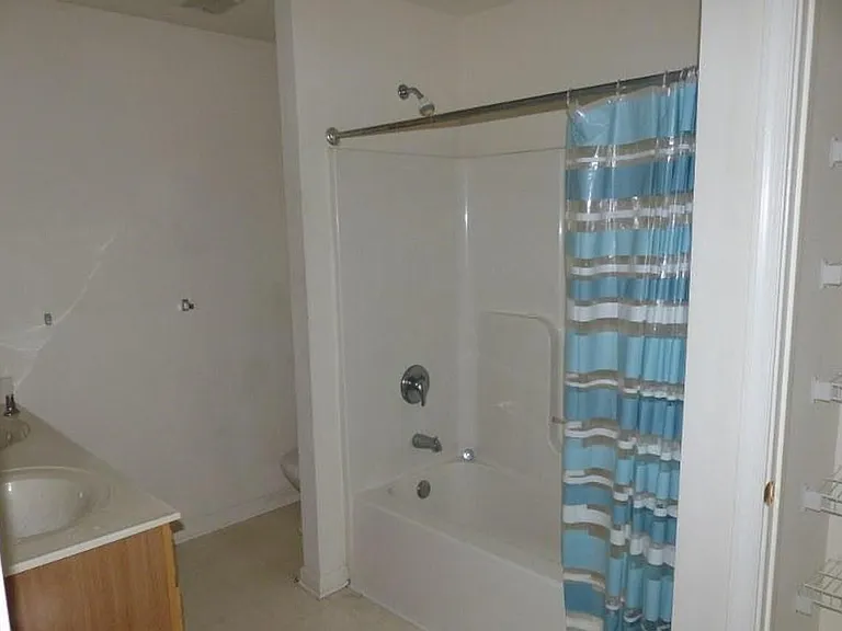 1406 Blue Heron Dr #1 — Photo 6