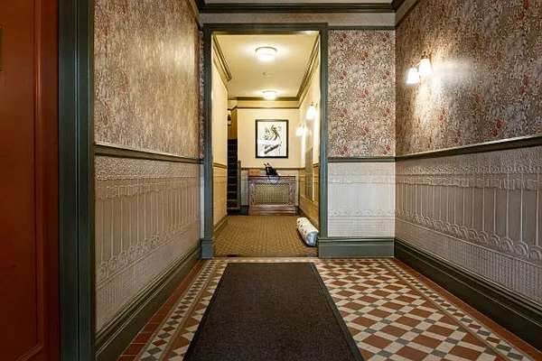 Sold by Prince Real Estate Associates LLC | media 16