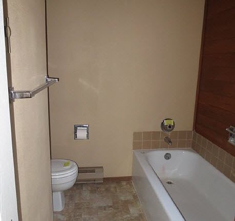 3rd image of 111 S Neyland Ave APT 2