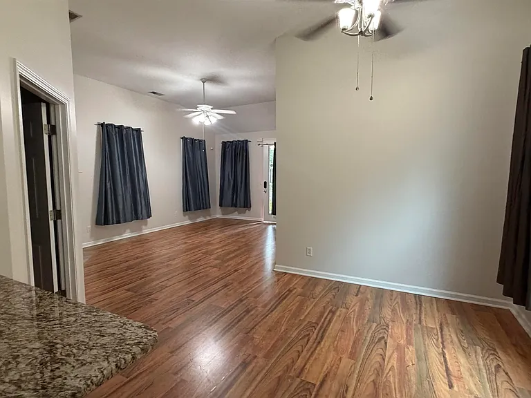 1197 Misty Isle Dr — Photo 11