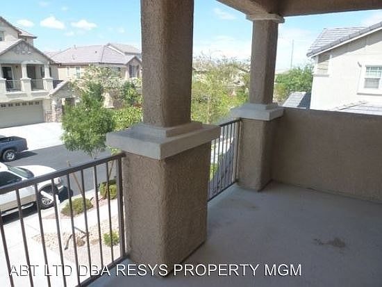 3rd image of 37 Pine Blossom Ave